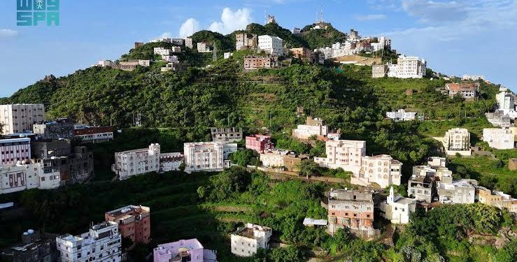 جبال فيفا.. كنز جازان المخفي ووجهة السياحة الجبلية في السعودية