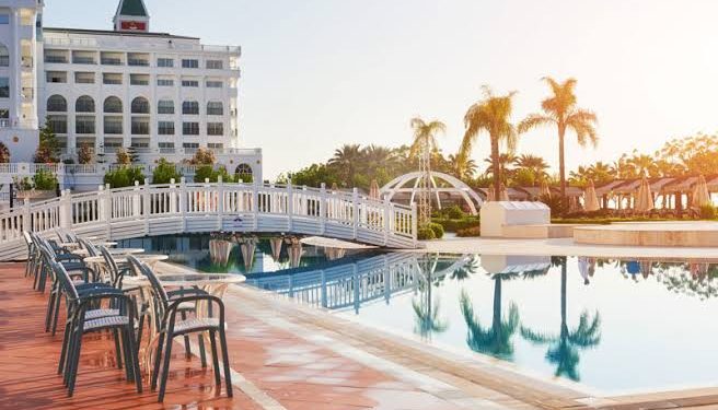 السلامة قبل الإطلالة.. كيف تختار الطابق الأنسب عند الحجز في الفندق؟