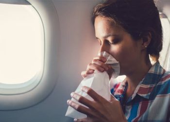 الغثيان على متن الطائرة.. 3 نصائح فعالة لتجنّب الشعور المزعج أثناء الرحلات الجوية