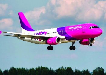 “ويز إير” توقف رحلاتها من أبوظبي بدءًا من سبتمبر 2025.. كيف سيتأثر المسافرون؟