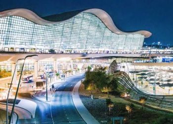 15.8 مليون مسافر في 6 أشهر..نمو غير مسبوق لحركة السفر عبر مطارات أبوظبي في 2025