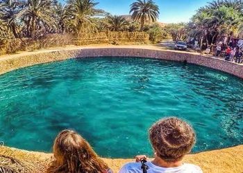 شفاء بالرمال ومياه الملح.. سيوة تتربع على عرش السياحة العلاجية