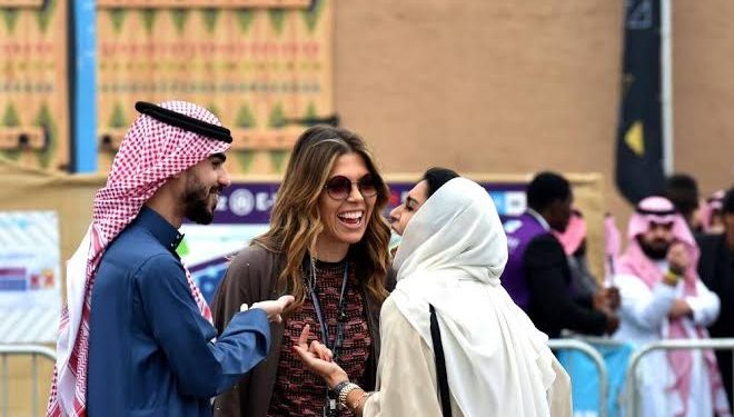 وجهات غير متوقعة.. هكذا غير السعوديون خريطة السفر في صيف 2025