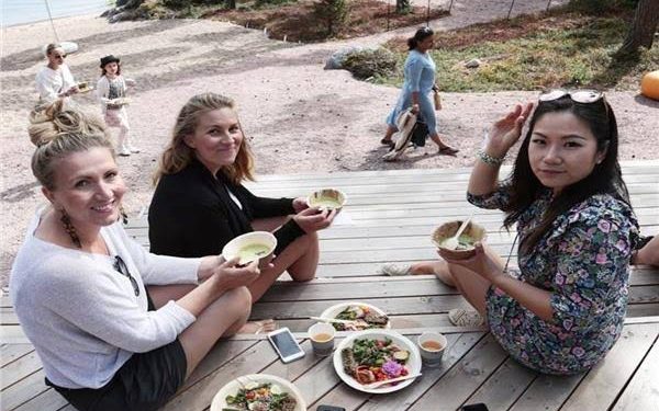 ممنوع للرجال.. منتجع سياحي للنساء فقط في جزيرة خاصة بفنلندا