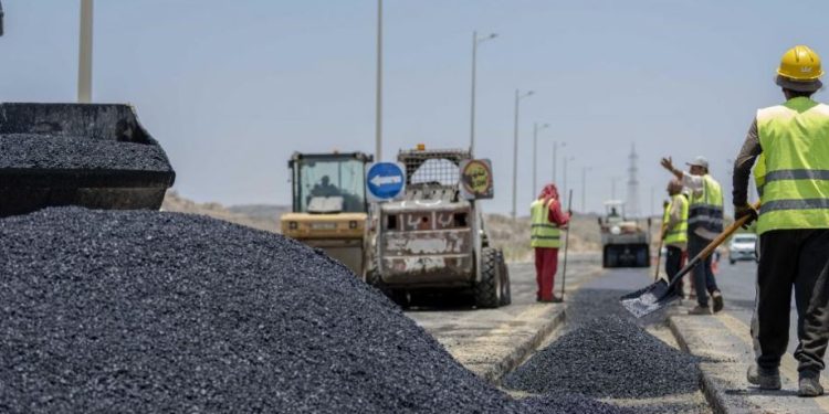 تطوير شبكة الطرق في الطائف