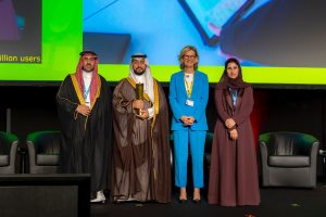 تفاعل السعودية - تخدم 6 ملايين طالب و500 ألف معلم.. "مدرستي" تحقق إنجازا عالميا جديدا وتفوز بالجائزة الكبرى في WSIS 2025