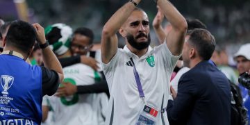 بكلمات مؤثرة.. الجمهور السعودي يودع اللاعب محمد المجحد بعد رحيله عن الأهلي «شاهد»