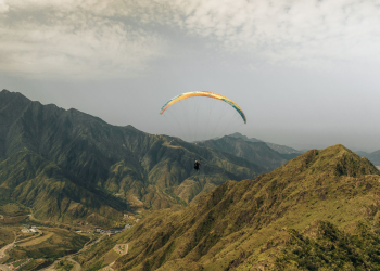 عسير تستعد لإطلاق أول منتجع جبلي فاخر مطلع 2026 ضمن خطط تطوير السياحة السعودية