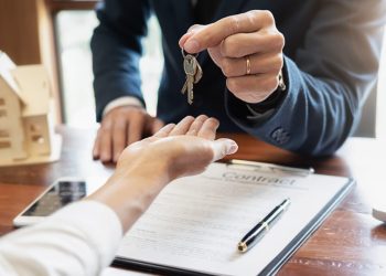 "إيجار" يعيد رسم دور الوسيط العقاري: شفافية وثقة واستدامة