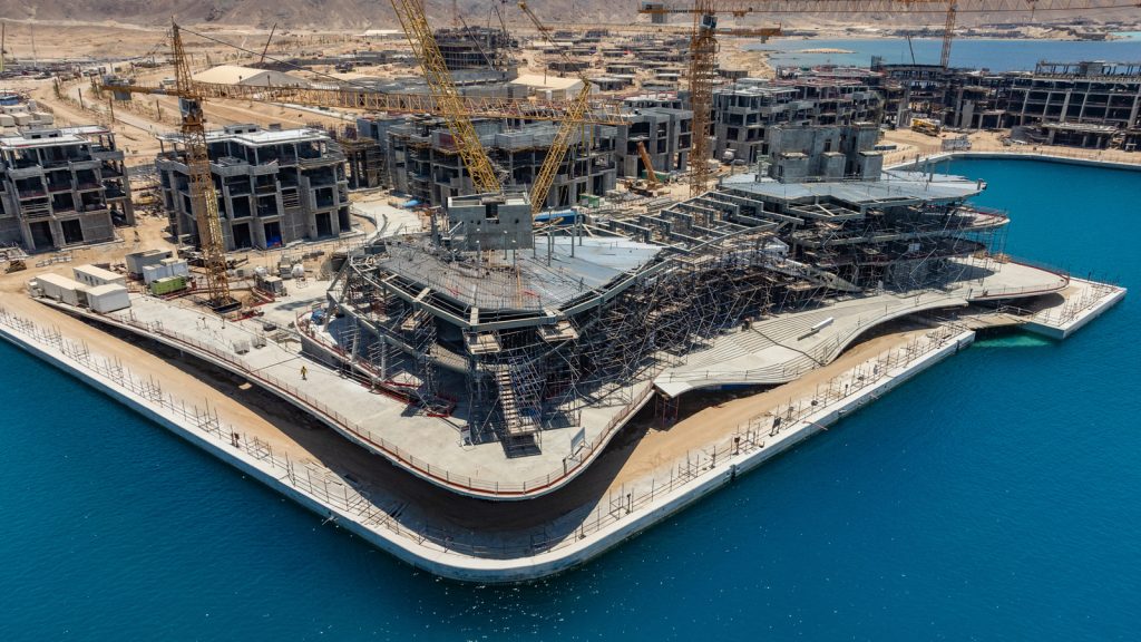 مشروع أمالا: أيقونة السياحة الفاخرة المستدامة على ساحل البحر الأحمر