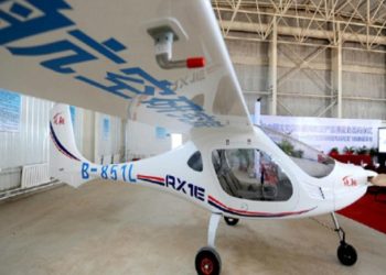 إنجاز صيني.. أول طائرة شحن كهربائية تختصر 10 ساعات في 58 دقيقة