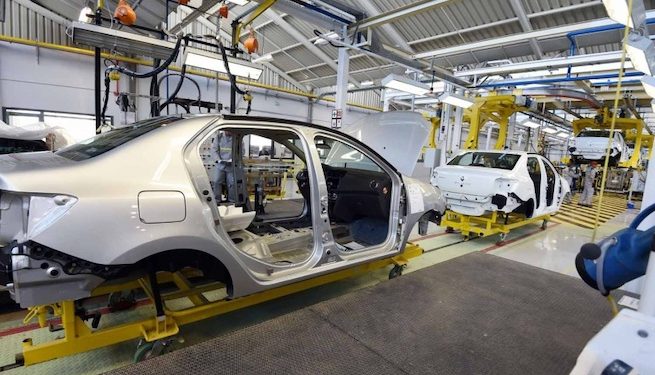 صناعة السيارات الكهربائية في السعودية