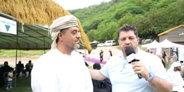في لقاء خاص مع “تفاعل السعودية “.. مرشد سياحي عماني يكشف مزايا مدينة صلالة السياحية