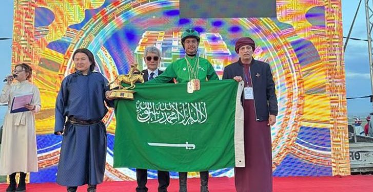 فرسان السعودية.. بدر التميمي بطلًا للعالم في الرماية من على ظهر الخيل 2025