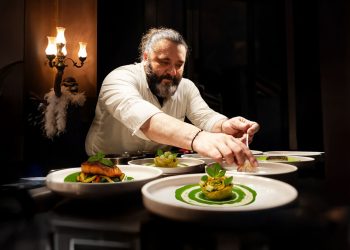 تجارب طهو مميّزة تحتفي بتراث المملكة بانتظار ضيوف فندق فيرمونت الرياض