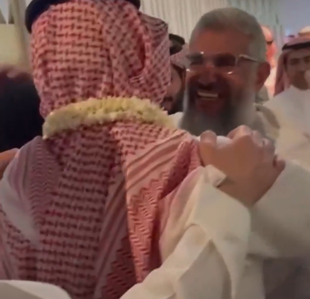 تفاعل السعودية - حميدان التركي يعود إلى المملكة بعد 19 عامًا من الاحتجاز في الولايات المتحدة