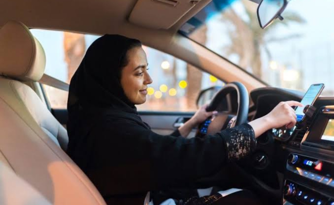 تفاعل السعودية - رخصة القيادة للنساء في السعودية 2025.. خطوات سهلة ونظام رقمي متكامل