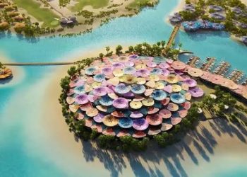 دعم قوي ومشاريع واعدة.. السعودية تغير قواعد اللعبة السياحية