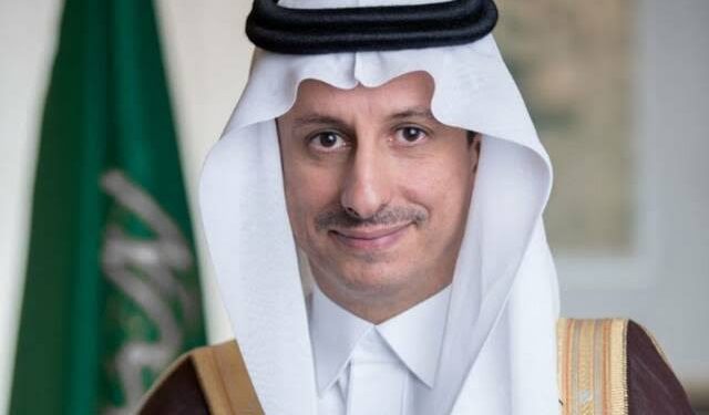 “لا أبهى من أبها”.. منشور وزير السياحة يشعل التفاعل على السوشيال ميديا