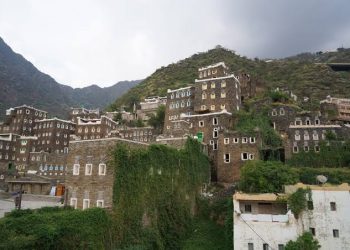 رجال ألمع.. لؤلؤة عسير التي تحفظ أسرار 700 عام