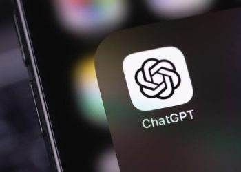 نصيحة خاطئة من “شات جي بي تي” تحرم صانعي محتوى من السفر