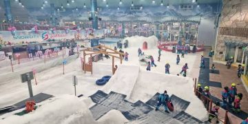 الوجهات الثلجية وأماكن التزلج في الرياض.. مغامرة ترفيهية وسط حرارة الصيف