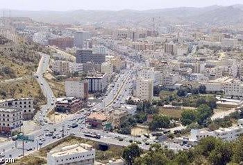 كيف تقضي يومًا لا يُنسى في الباحة؟ بين التراث والمغامرة وسحر الطبيعة