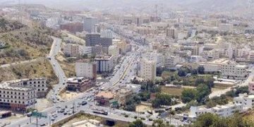 كيف تقضي يومًا لا يُنسى في الباحة؟ بين التراث والمغامرة وسحر الطبيعة