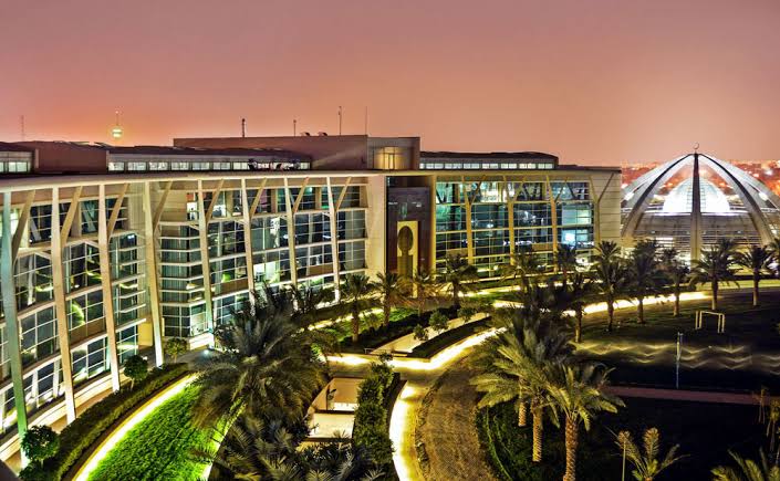 تفاعل السعودية - إنجاز وطني بقيادة رؤية 2030.. الجامعات السعودية تقتحم التصنيفات العالمية
