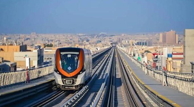 قطار الرياض يحتفي بالراكب رقم 100 مليون منذ انطلاقه