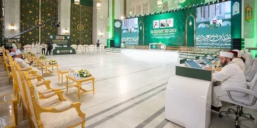 شاشات عملاقة في المسجد الحرام لنقل فعاليات مسابقة الملك عبدالعزيز الدولية للقرآن الكريم