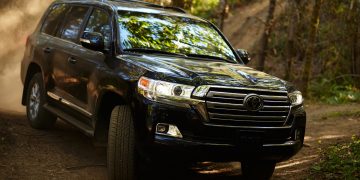 السيارات الكورية واليابانية