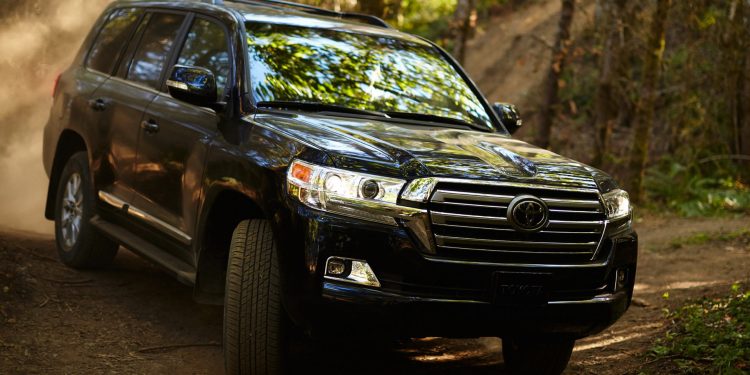 السيارات الكورية واليابانية