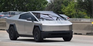 تسلا سايبر ترك