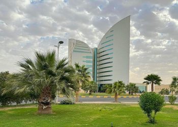 جامعة نجران تجدد اعتمادها الدولي ISO/IEC 20000 في إدارة خدمات تقنية المعلومات