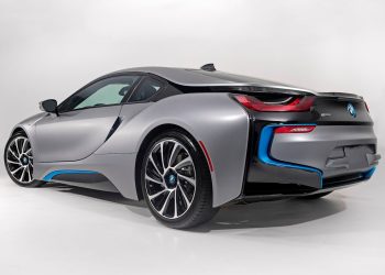 سيارة بي إم