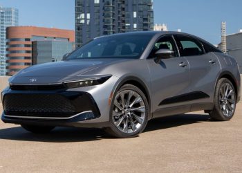 تويوتا كراون بريستيج 2026