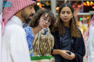 تفاعل السعودية - السعودية تستقطب أنظار العالم بمزاد الصقور الدولي 2025.. صفقات قياسية وحضور سياحي واسع