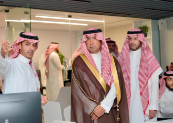 الحقيل يطلع على دور الذكاء الاصطناعي في تطوير برنامج الأراضي البيضاء والعقارات الشاغرة عبر NHC Innovation