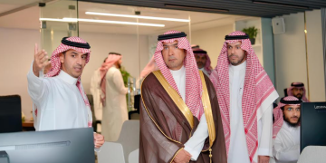 الحقيل يطلع على دور الذكاء الاصطناعي في تطوير برنامج الأراضي البيضاء والعقارات الشاغرة عبر NHC Innovation