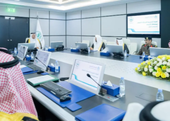 محافظ الأحساء يؤكد تكامل الجهود لدعم مشاريع الإسكان التنموي وتحقيق جودة الحياة