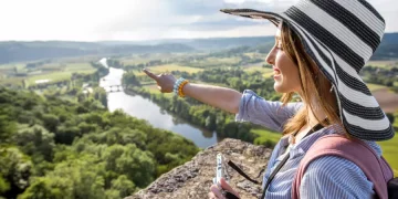 كيف تختار وجهتك السياحية المثالية قبل الرحلة؟ خطوات ونصائح عملية