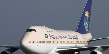 اليوم الوطني 95.. الخطوط السعودية تحتفي بتذاكر سفر مجانية للمسافرين