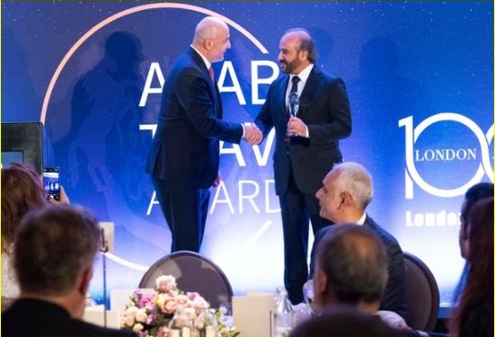 جوائز السفر العربي