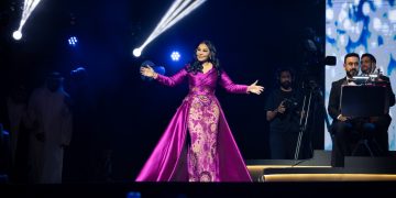 أحلام تُشعل موسم جدة