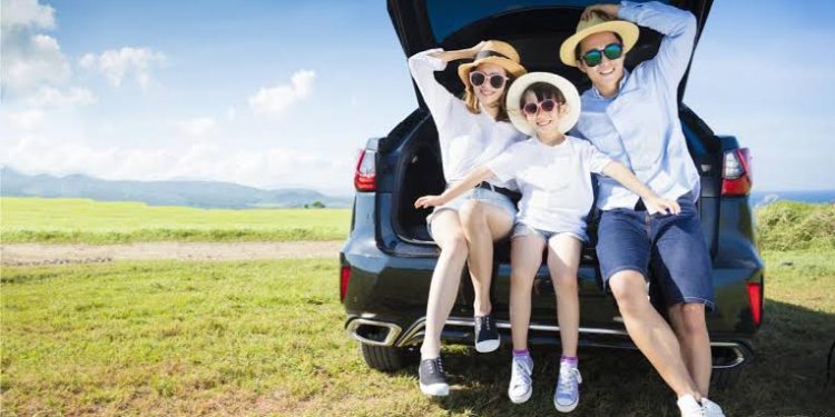 كيف تخطط لقضاء إجازة عائلية ممتعة بأقل التكاليف؟ 