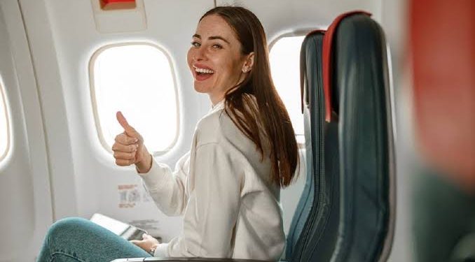 السفر بالطائرة لأول مرة.. دليلك لتفادي القلق والاستمتاع بالرحلة