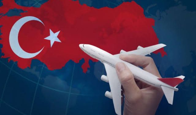 200 مل مياه مجانية لكل مسافر.. قرار جديد يغير تجربة السفر في الطيران التركي