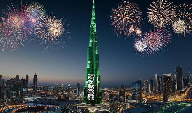 برج خليفة يحتفي باليوم الوطني السعودي بعرض استثنائي