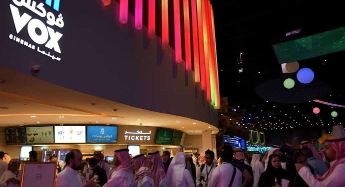 السياحة السينمائية في السعودية.. شباك التذاكر يحقق قفزة تتجاوز 100 مليون ريال